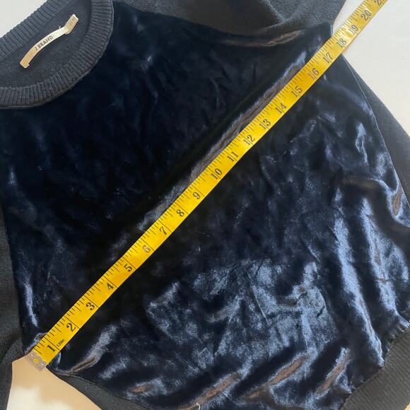 J Brand Velvet Front Merino Wool Sweater Womens XS Black Raglan Whimsigoth Soft - Picture 7 of 8